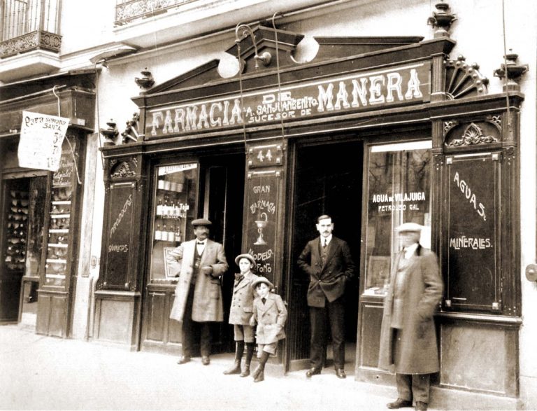 Farmacia de la Calle Serrano, 1905. Madrid