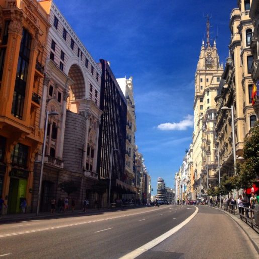 Gran Vía sin tráfico