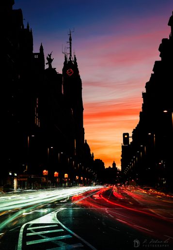 Gran Vía, la arteria de Madrid (España)