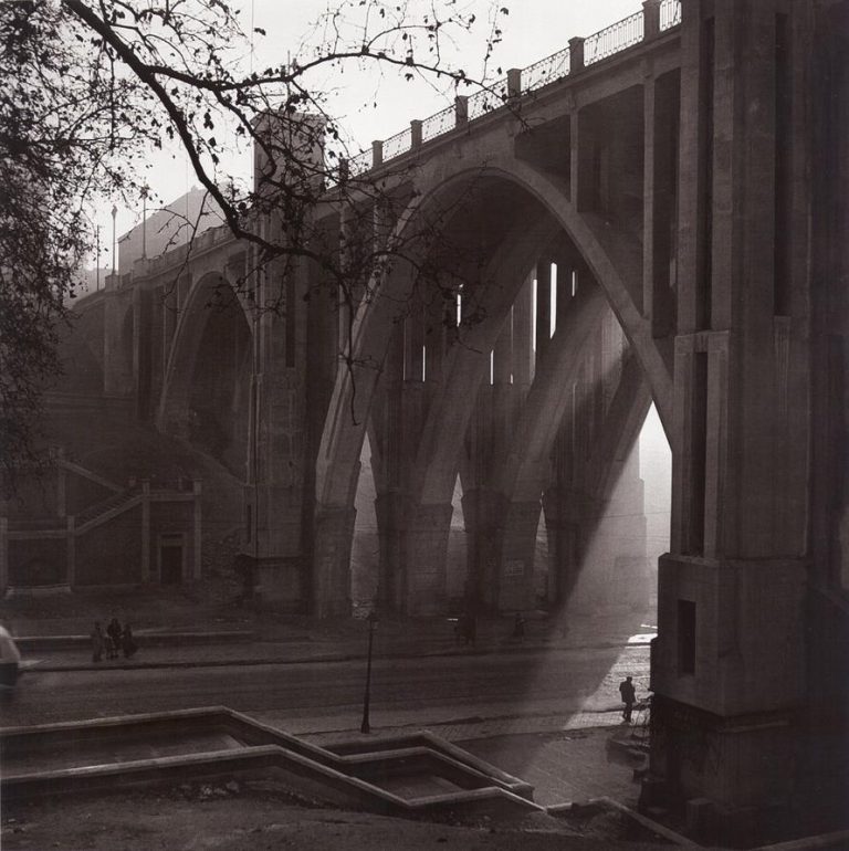 Viaducto Calle Segovia Madrid en los años cincuenta