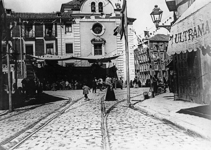 Plaza de la Cebada 1890, Madrid