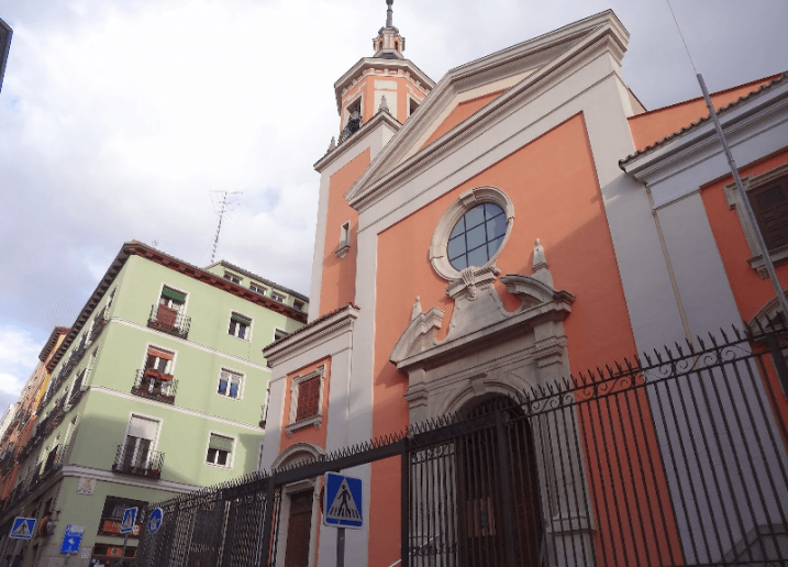 Iglesia de San Lorenzo, conocida como "de las chinches":